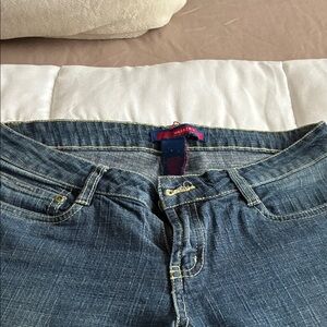 Women's Blue Jeans bcbg vintage green stitching. Straight leg